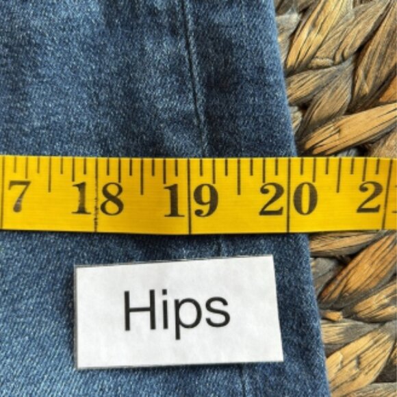 Loft High waist straight cropped raw hem jeans size 8 - Picture 12 of 14